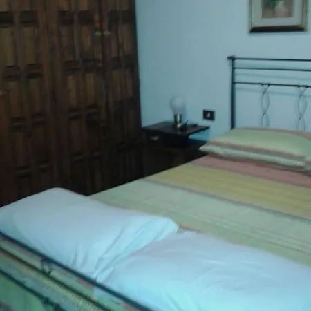 Calapira Nyaraló