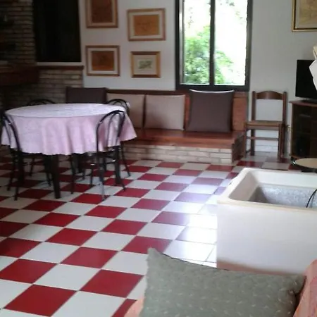 Nyaraló Calapira