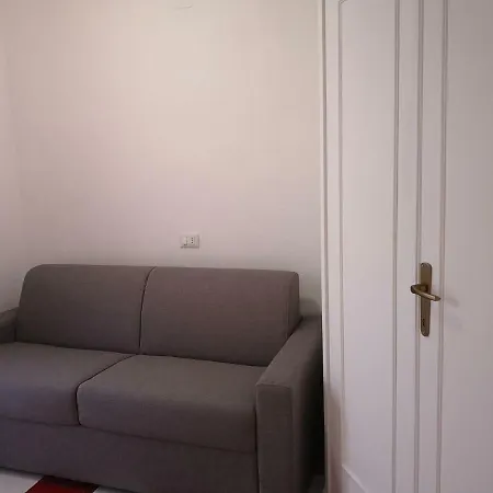 Nyaraló Calapira *
